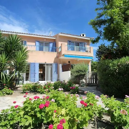 Paradise Gardens פאפוס